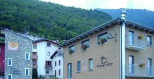 Nespecifikovaný výhled na hory nebo výhled na hory při pohledu z bed and breakfast