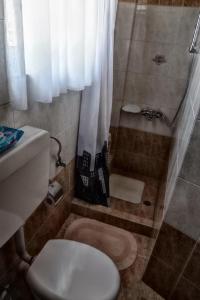 Koupelna v ubytování Cozy Loft + 37 fotografií
