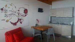 Kuchyň nebo kuchyňský kout v ubytování Agriturismo Alveare sul lago + 32 fotografií