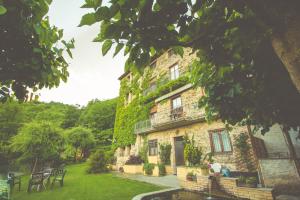 The building in which the country house is located