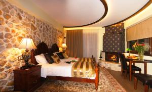 Posedenie v ubytovaní Archontopetra Boutique Hotel