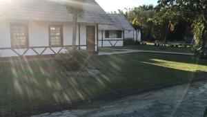 Gallery image of Baleia Branca Chalé in Porto Belo