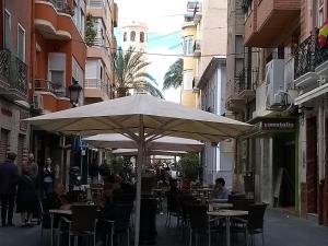 En restaurang eller annat matställe på La Luna de Alicante