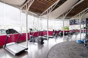 Fitness centrum a/nebo fitness zařízení v ubytování TTC Hotel - Ngoc Lan