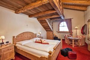 Postel nebo postele na pokoji v ubytování Chalet Mattias