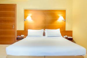Postel nebo postele na pokoji v ubytování Ibis Styles Bari Giovinazzo