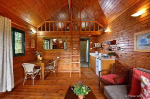 Kuchyň nebo kuchyňský kout v ubytování בקתות טוסקנה