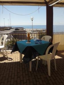 Photo de la galerie de l'établissement Albergo Ristorante Lucciola, à Santo Stefano al Mare