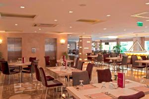 Restaurace v ubytování Kent Hotel