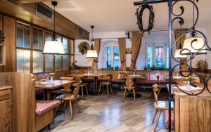 Veitingastaður eða matsölustaður á Hotel Grüner Baum