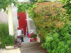 Gallery image of L'Hedoniste in Chérac