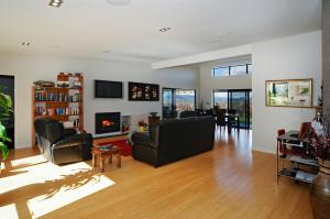 A seating area at City Lights Boutique Lodge