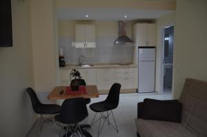 A kitchen or kitchenette at Sol y Playa
