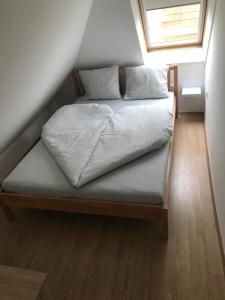 Posteľ alebo postele v izbe v ubytovaní Corner Villa 4