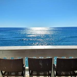 Galeriebild der Unterkunft Makaha Beach Cabanas Penthouse in Waianae