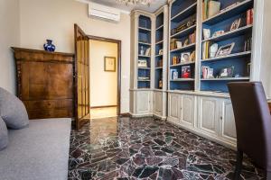 Foto dalla galleria di FerrHouse Charm in Florence Two lifts a Firenze