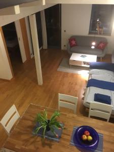 Ένα ή περισσότερα κρεβάτια σε δωμάτιο στο Gästehaus/FeWos/Boardinghaus Lüneburg Süd