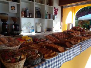 Imagen de la galería de Hotel Siroco, en Portonovo 47 fotos más