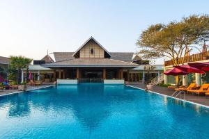 Het zwembad bij of vlak bij Amata Garden Resort Bagan