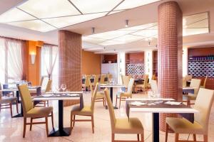 Restaurace v ubytování Ibis Styles Bari Giovinazzo