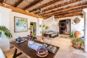 Χώρος καθιστικού στο Villa Sun Door - Amazing 6 bedroom with private pool