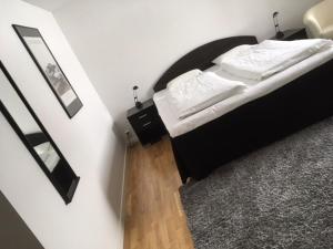 Postel nebo postele na pokoji v ubytování Borrby Frö B&B