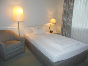 Postel nebo postele na pokoji v ubytování Hotel Heuberg