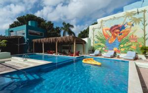 Bazén v ubytování Nílu Cancun Downtown by Selina nebo v jeho okolí
