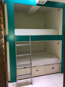 Postel nebo postele na pokoji v ubytování Hostel Frente al Mar Tropico 20º + 28 fotografií