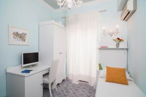 TV a/nebo společenská místnost v ubytování Hotel Villa Nefele