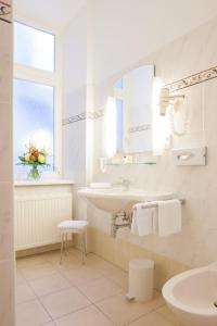 Koupelna v ubytování Hotel Kaiserin Elisabeth