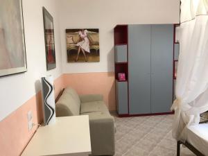 A seating area at Villa glory Mare