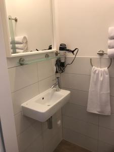 Et badeværelse på Ferien Apartment + 66 billeder