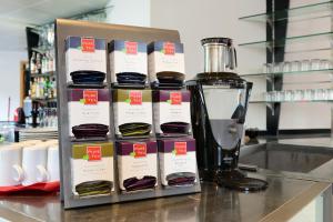 Art Hotel Weimarにあるコーヒーまたはお茶