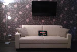 Posedenie v ubytovaní Harrachov Resident Apartments "Terrace & Chill" - high speed WiFi, možnost snídaně, Smart TV, Netflix, Disney plus