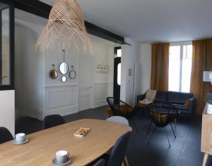 Gallery image of Maison En Ville in Niort