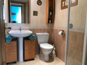 Kúpeľňa v ubytovaní Apartamentos Llobregat