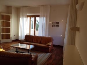 Posezení v ubytování K01 - Castelfidardo, meraviglioso quadrilocale con terrazzo