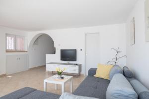 TV a/nebo společenská místnost v ubytování Apartment Lavanda