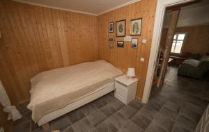 Uma cama ou camas num quarto em Gamla Rif