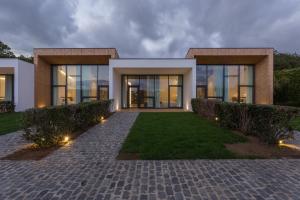 a rendering of a house with a driveway at Quinta de Santa Clara in Ponta Delgada
