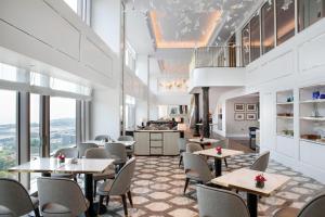 Χώρος καθιστικού στο The Langham, Shenzhen