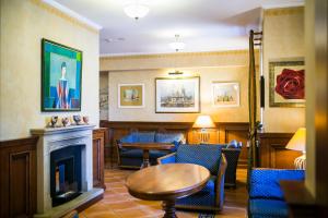 Posezení v ubytování Hotel Opera
