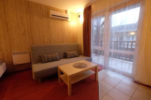 Część wypoczynkowa w obiekcie Patio Apartamenty i Pokoje
