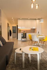 Kuchyň nebo kuchyňský kout v ubytování Apartament Na Urlop - Wisła Kamienna - Apartamenty z widokiem na panoramę Wisły