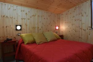 Кровать или кровати в номере Albergo Umbria