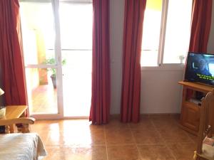 Fotografia z galérie ubytovania Apartamento con piscina en Torremolinos v destinácii Torremolinos