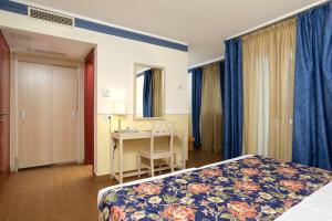 Postel nebo postele na pokoji v ubytování Amadria Park Apartments Šibenik