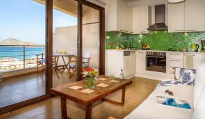 A kitchen or kitchenette at Platanias Sky View
