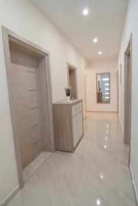 Fotografie z fotogalerie ubytování Apartments Lokva v destinaci Lokva Rogoznica